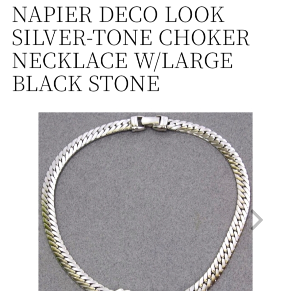Vintage choker with black stone